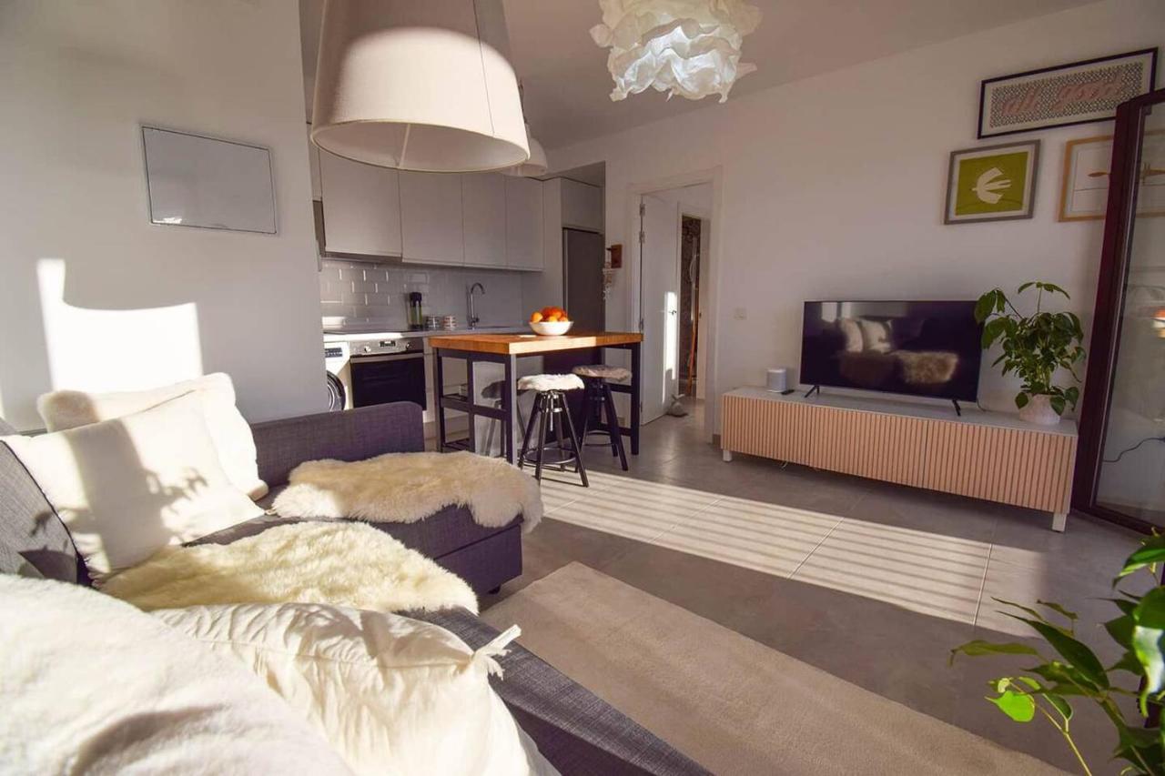 Casita Frigiliana - Stunning New Apartment With Views With Private Parking Space المظهر الخارجي الصورة