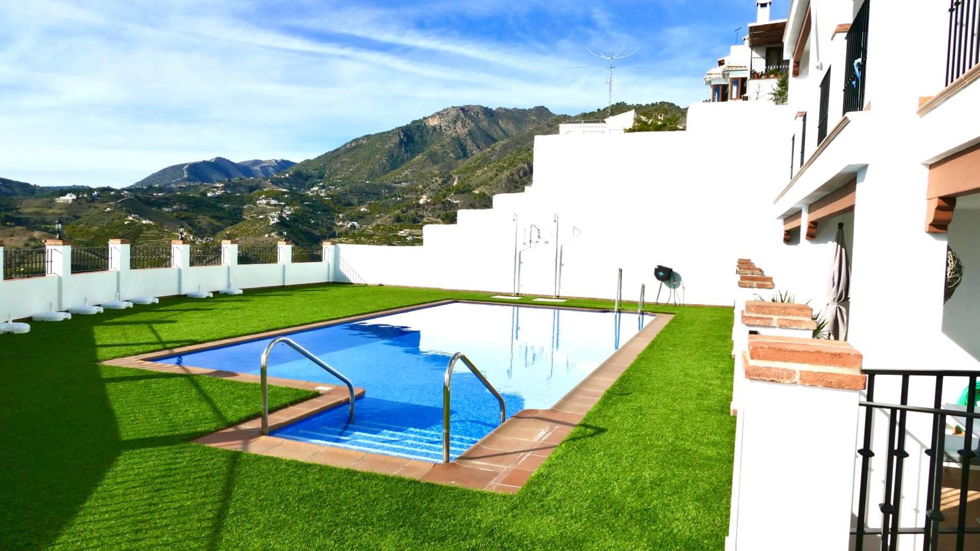 Casita Frigiliana - Stunning New Apartment With Views With Private Parking Space المظهر الخارجي الصورة