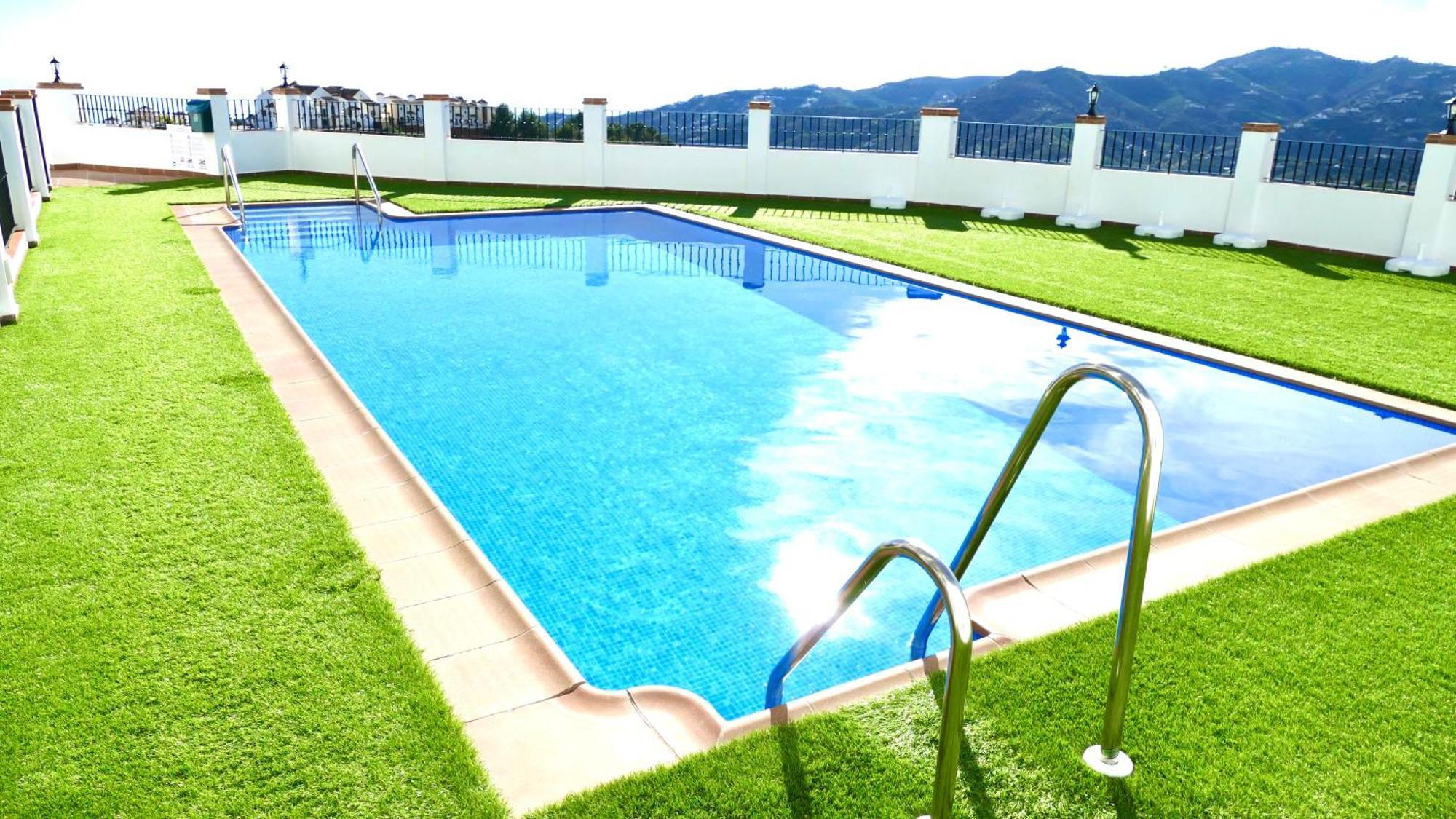 Casita Frigiliana - Stunning New Apartment With Views With Private Parking Space المظهر الخارجي الصورة